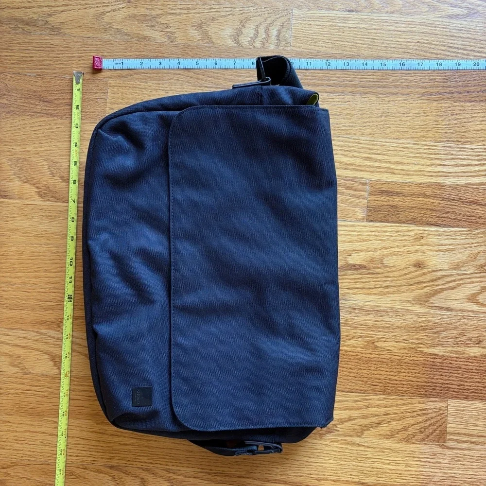 Knomo London Laptop Messenger Bag Black 15 in Padded Shoulder Briefcase